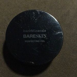 Bare Minerals Bareskin Perfecting Veil Powder